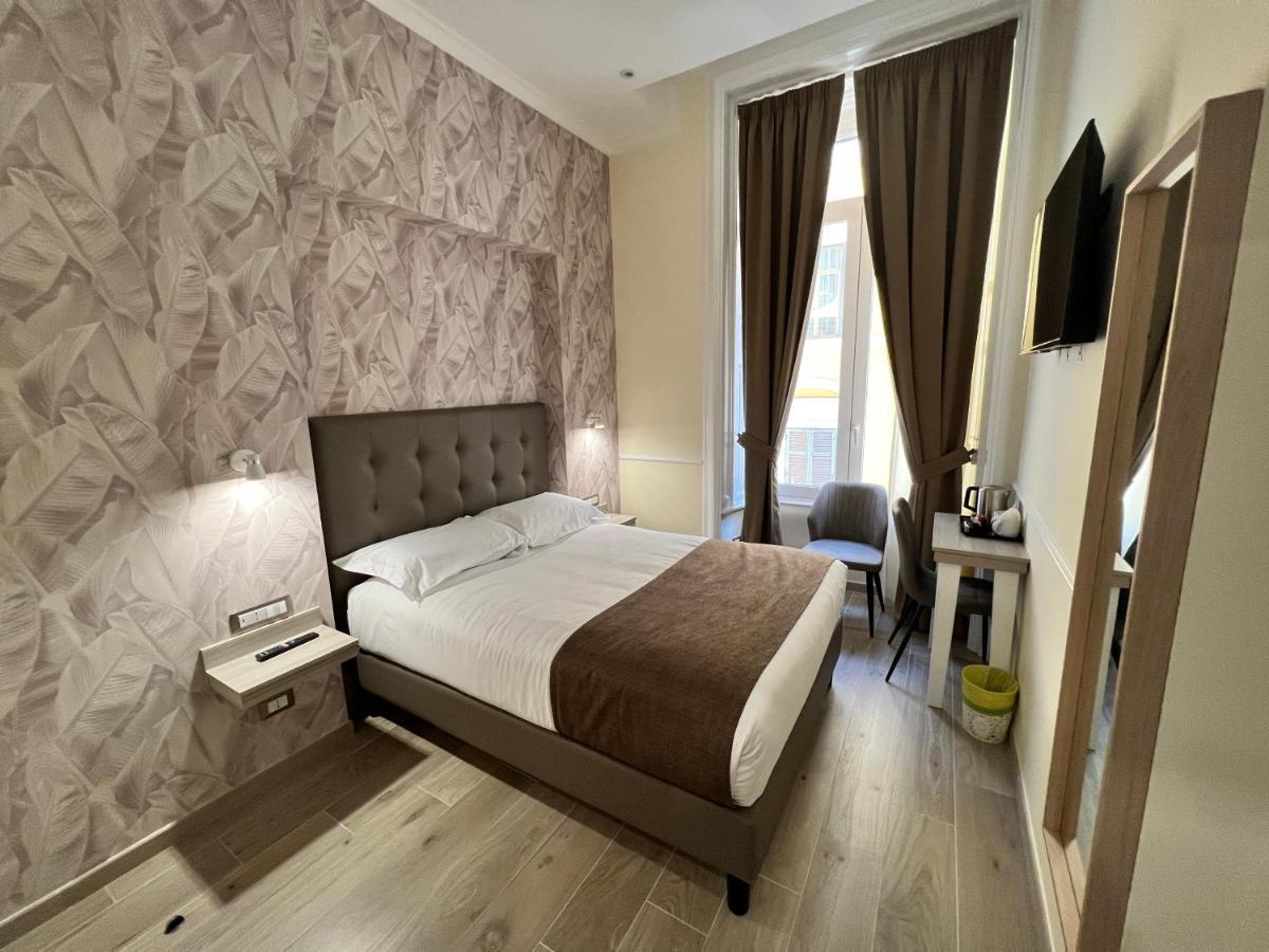 Hotel Le Petit 3*