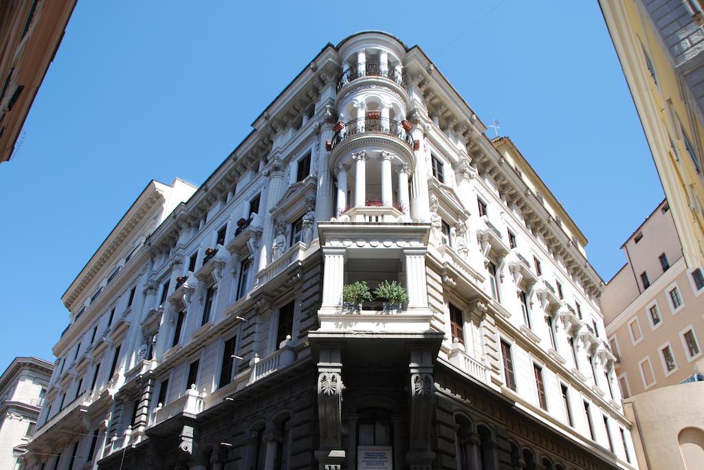 Hotel Le Petit 3*