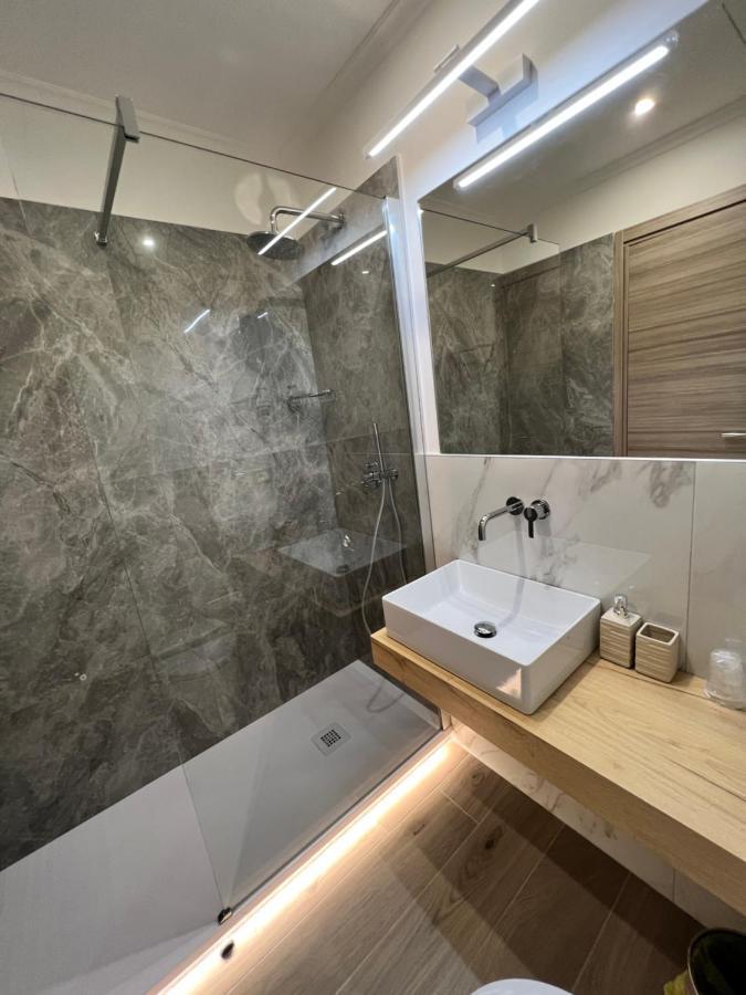 Le Petit 3* Rome